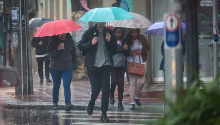 Foto: Geraldo Bubniak/AEN Rajadas de vento e muita chuva: última frente fria do inverno impactou o Paraná
